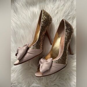 Nina Embellished Special Occassion Gold Heels Size 8M